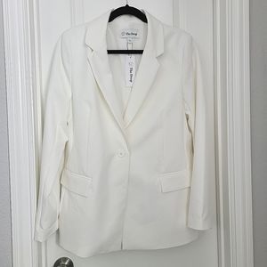 The Drop White Blazer